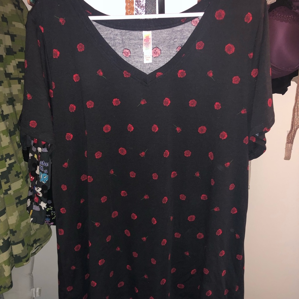 Christy T v neck